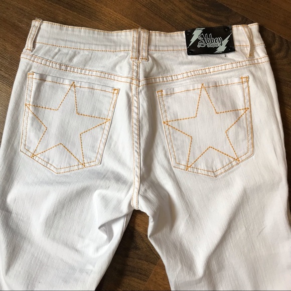 Abbey Dawn by Avril Lavigne white skinny jeans with embroidered star pockets - Picture 3 of 15